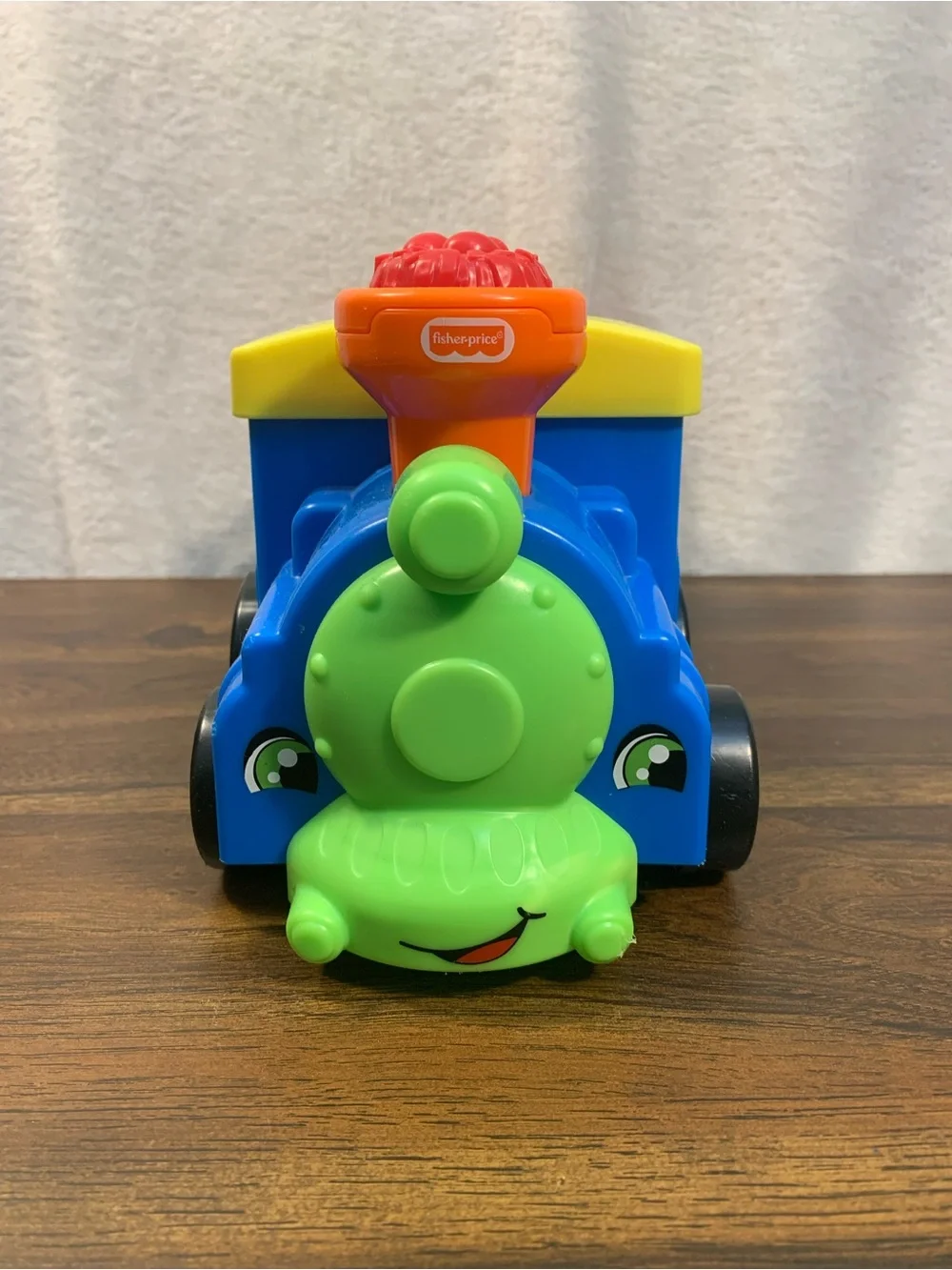 Fisher-Price Little People Blue, Green Turtle Fromt Train w/ Flatbed Cargo Car
